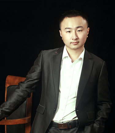 <b>設計主管-章航</b>